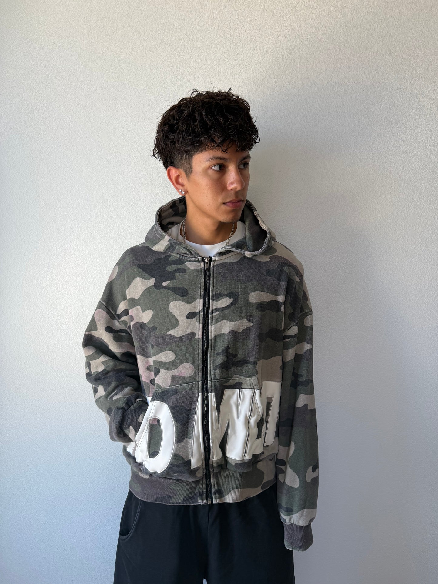 camozip0001