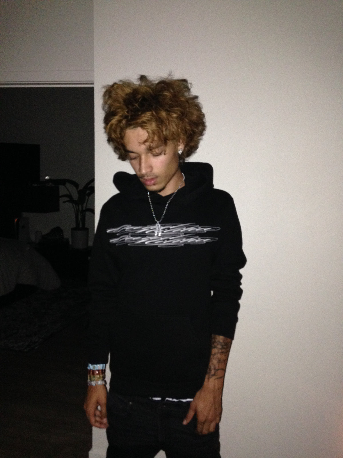 yin & yang hoodie (black)