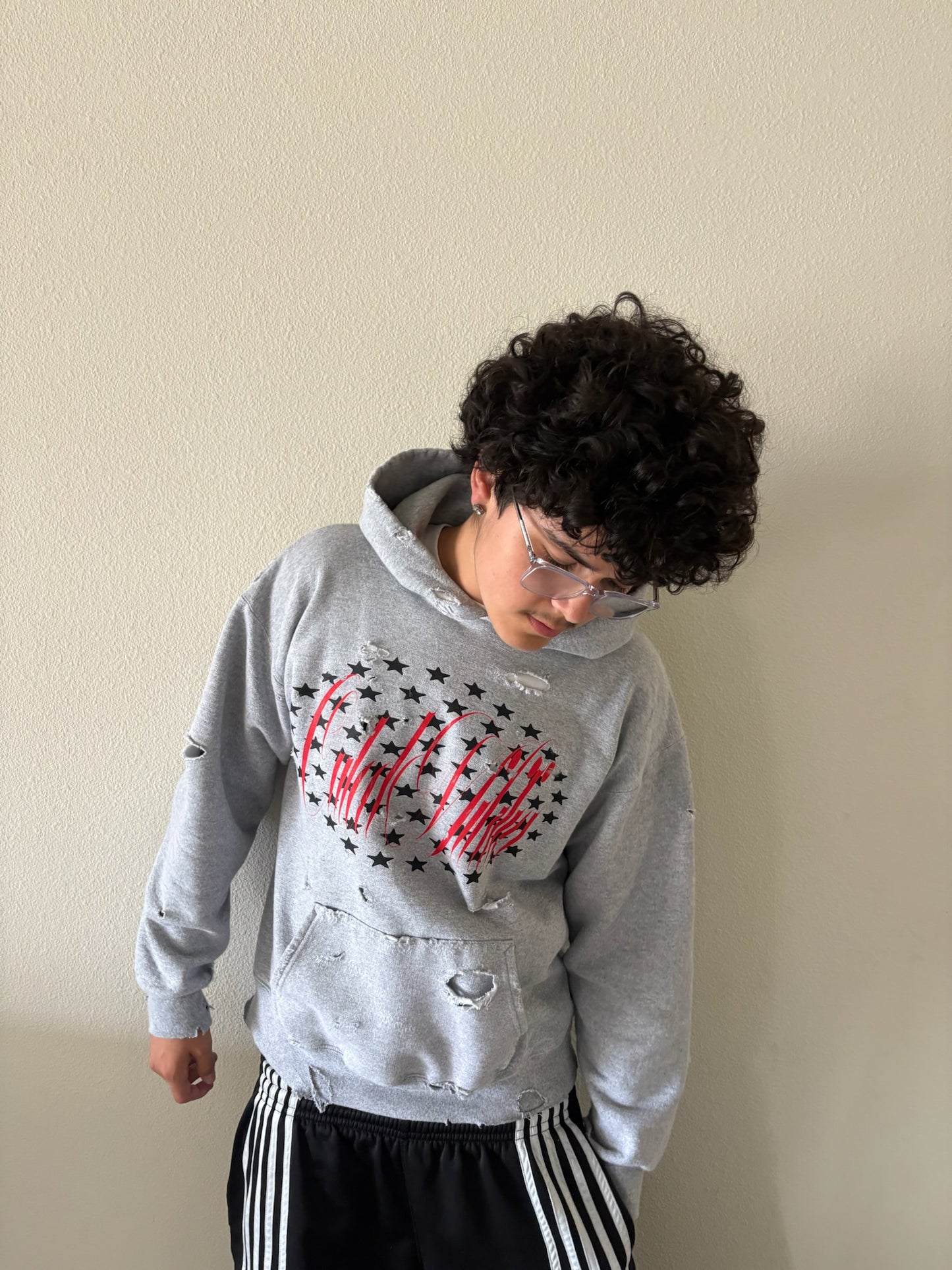 distressed** ￼